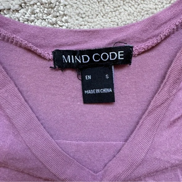 ✨ Mind Code Sleeveless Flowy Half Sheer Mauve Blouse - Picture 6 of 7